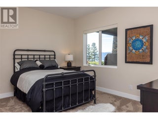 5650 The Edge Place Unit# 105. Kelowna, British Columbia