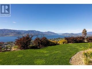 5650 The Edge Place Unit# 105. Kelowna, British Columbia