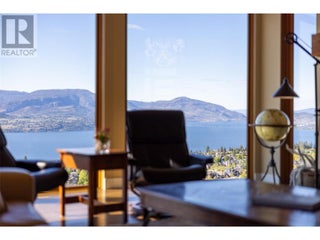 5650 The Edge Place Unit# 105. Kelowna, British Columbia