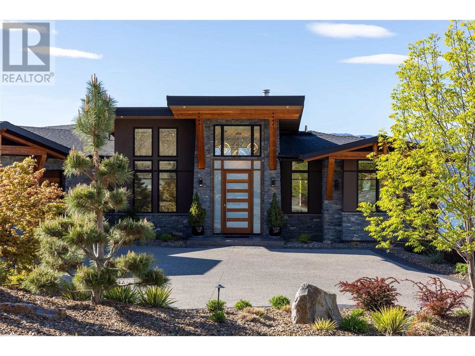 5650 The Edge Place Unit# 105. Kelowna, British Columbia