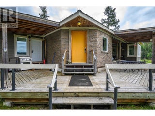 4 Hollingsworth Road. Cherryville, British Columbia