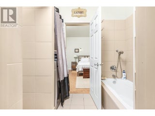 4 Hollingsworth Road. Cherryville, British Columbia