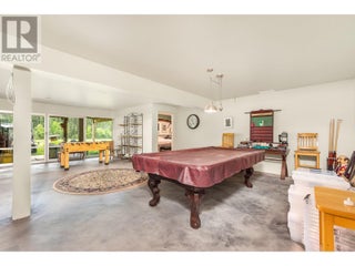 4 Hollingsworth Road. Cherryville, British Columbia