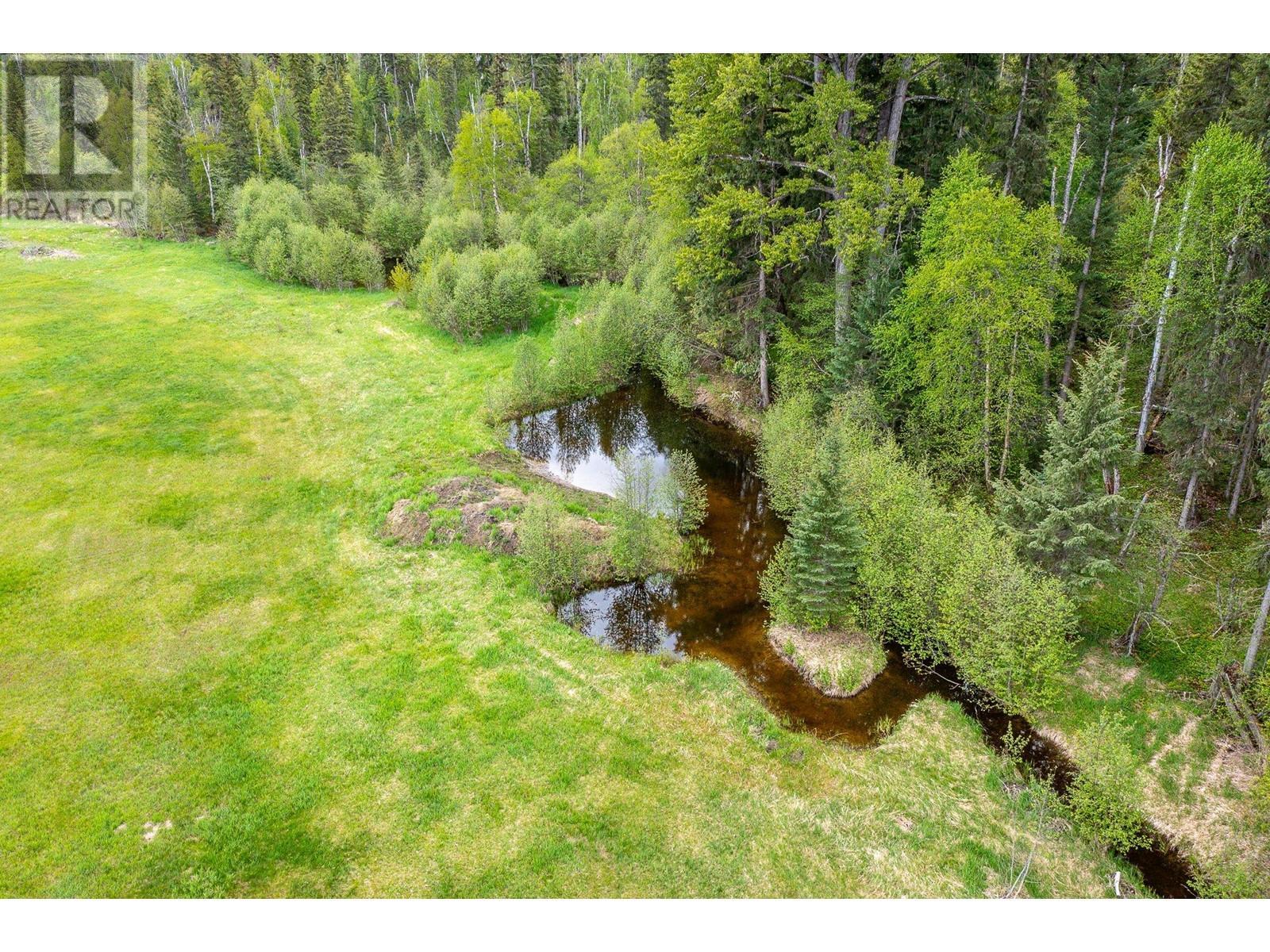 4 Hollingsworth Road. Cherryville, British Columbia