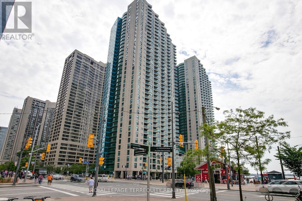 2707 - 77 Harbour Square, Toronto (waterfront Communities)