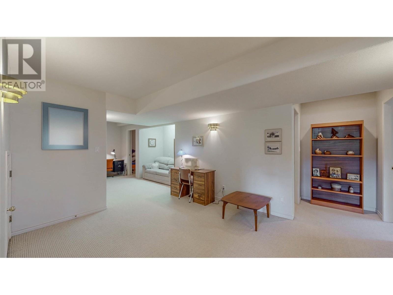 4210 Fairwinds Drive. Osoyoos, British Columbia