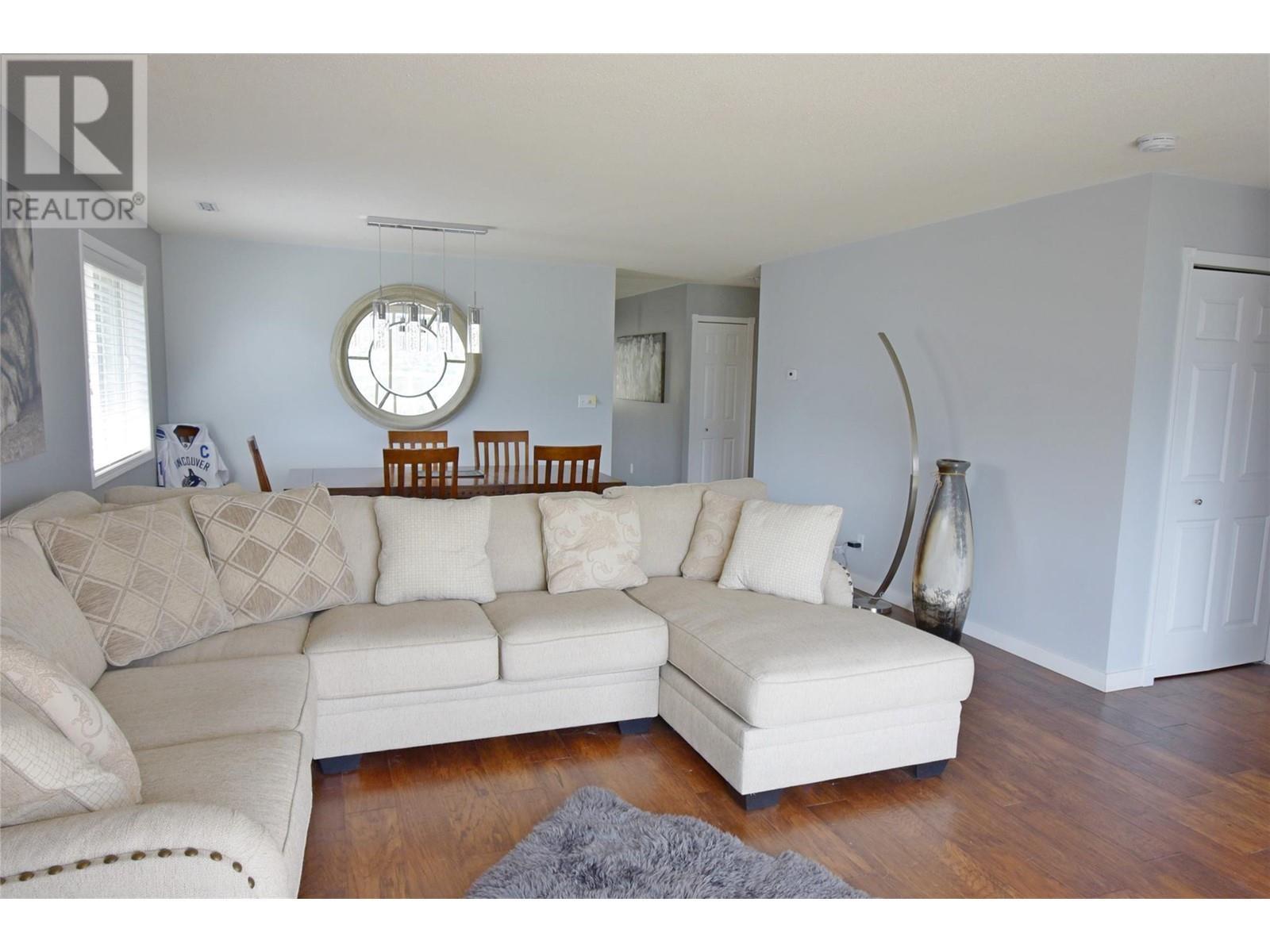 8700 Clerke Road Unit# 3. Coldstream, British Columbia