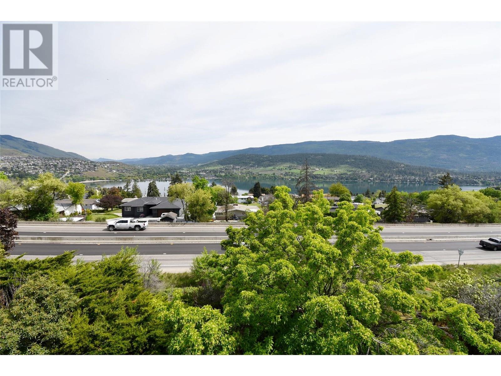 8700 Clerke Road Unit# 3. Coldstream, British Columbia