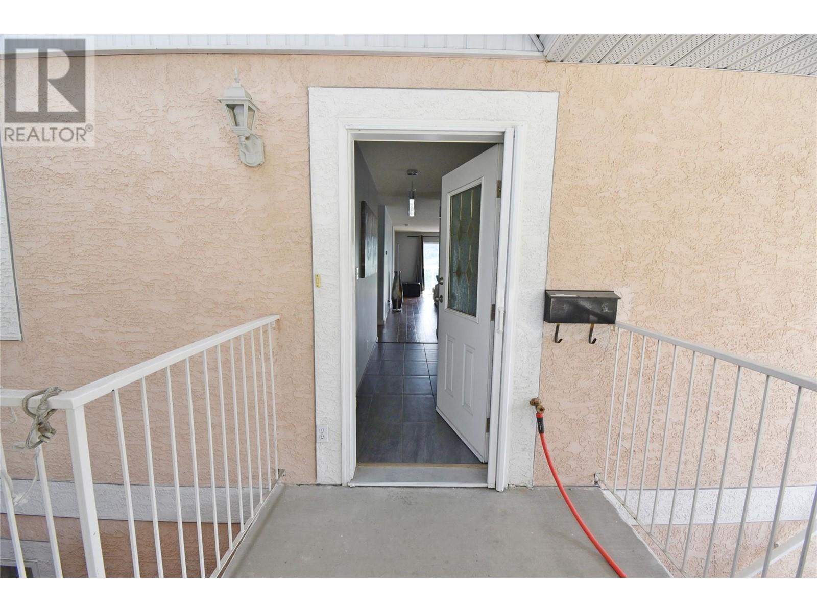 8700 Clerke Road Unit# 3. Coldstream, British Columbia