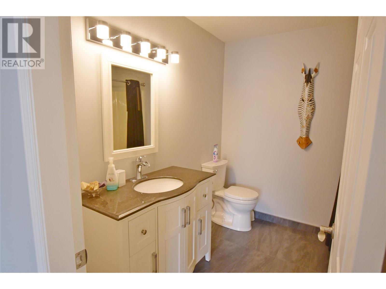 8700 Clerke Road Unit# 3. Coldstream, British Columbia