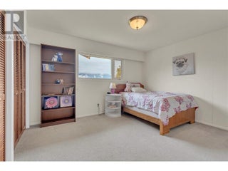 6528 Lipsett Crescent. Summerland, British Columbia