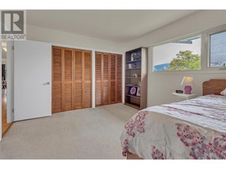 6528 Lipsett Crescent. Summerland, British Columbia