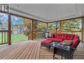 6528 Lipsett Crescent. Summerland, British Columbia