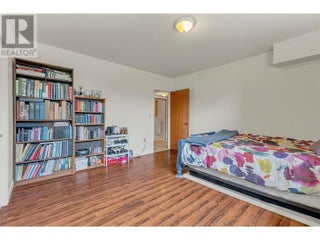 6528 Lipsett Crescent. Summerland, British Columbia