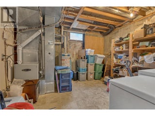 6528 Lipsett Crescent. Summerland, British Columbia