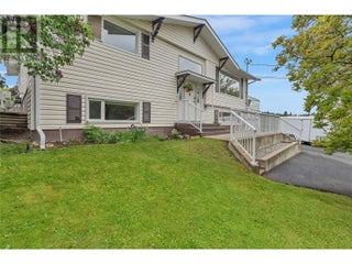 6528 Lipsett Crescent. Summerland, British Columbia