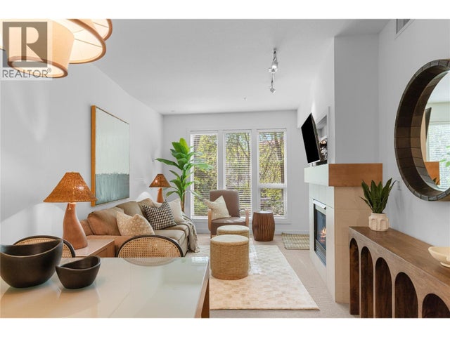 Photo of Listing #10347360