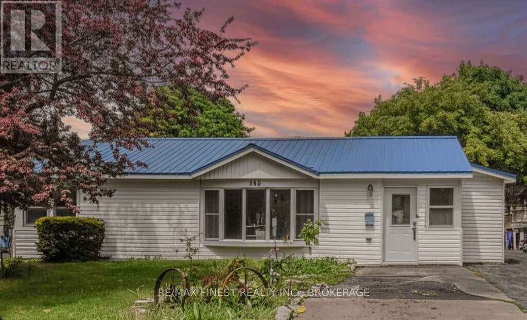 165 Phillips Street, Kingston (west Of Sir John A. Blvd)