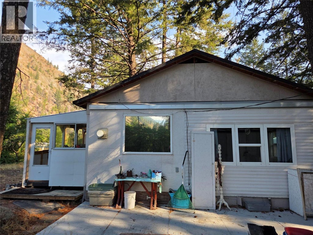 1498 Main Street Unit# 15, Olalla