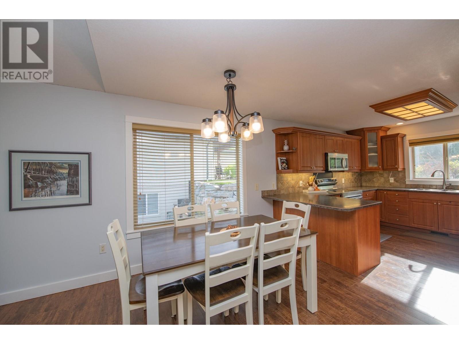 1927 Skyview Crescent. Lumby, British Columbia