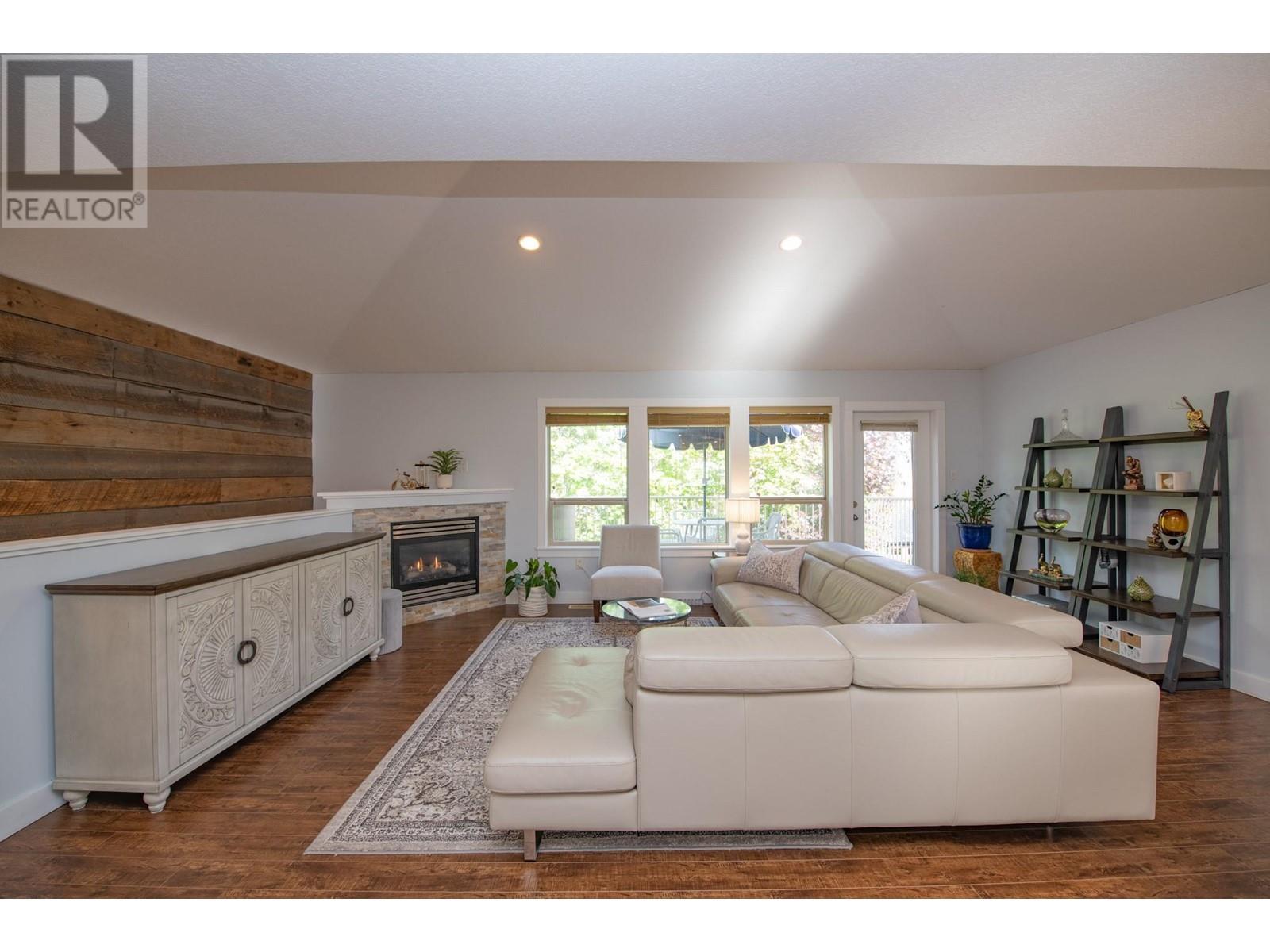 1927 Skyview Crescent. Lumby, British Columbia