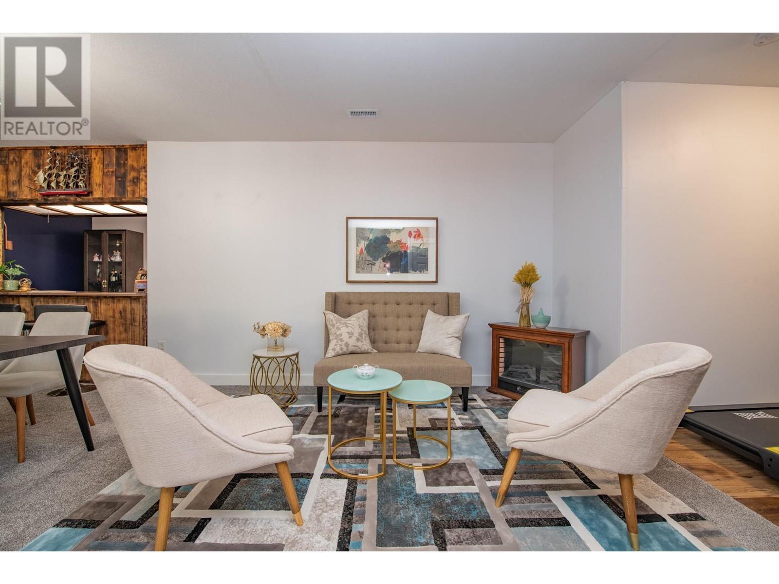 1927 Skyview Crescent. Lumby, British Columbia