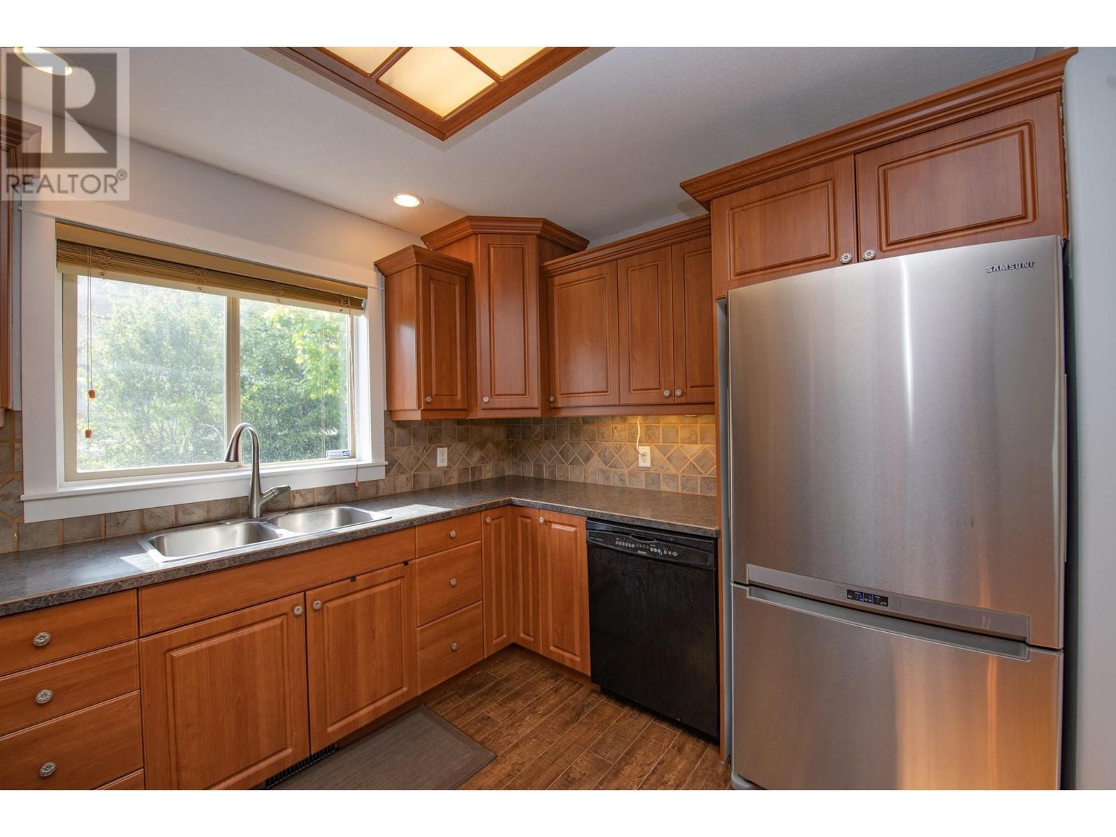 1927 Skyview Crescent. Lumby, British Columbia