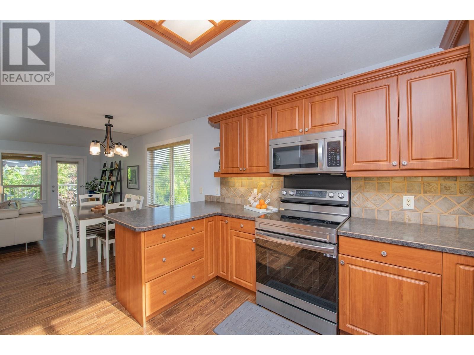 1927 Skyview Crescent. Lumby, British Columbia