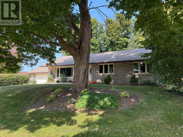 647 Eugenie Street E, Saugeen Shores