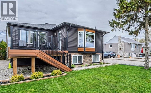 1231 Lakeshore Road, Selkirk