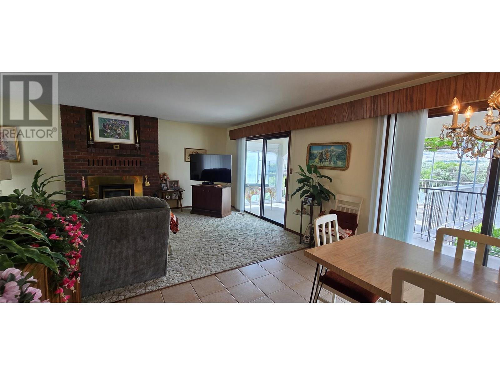 26 Bayview Crescent. Osoyoos, British Columbia