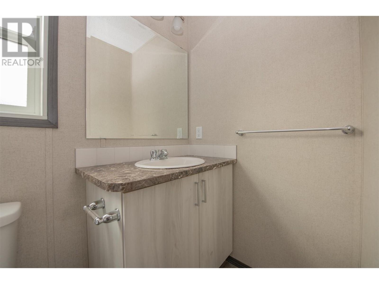 15401 Kalamalka Road Unit# 151. Vernon, British Columbia