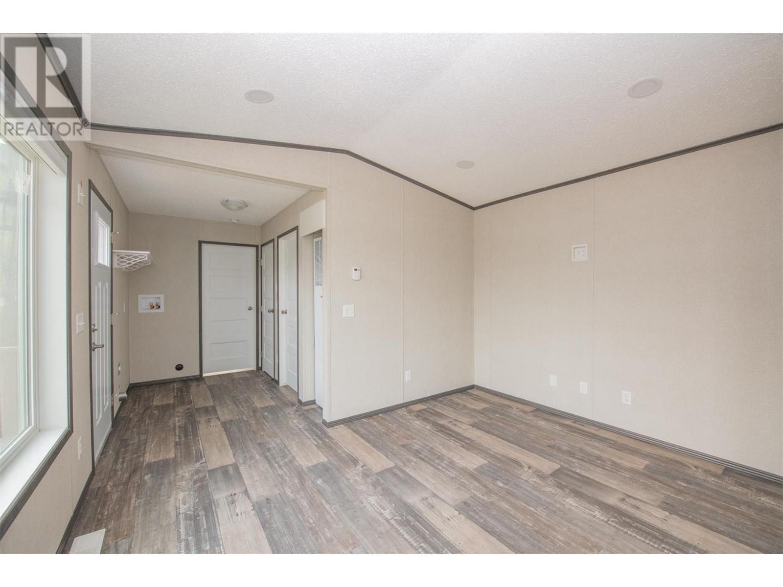 15401 Kalamalka Road Unit# 151. Vernon, British Columbia