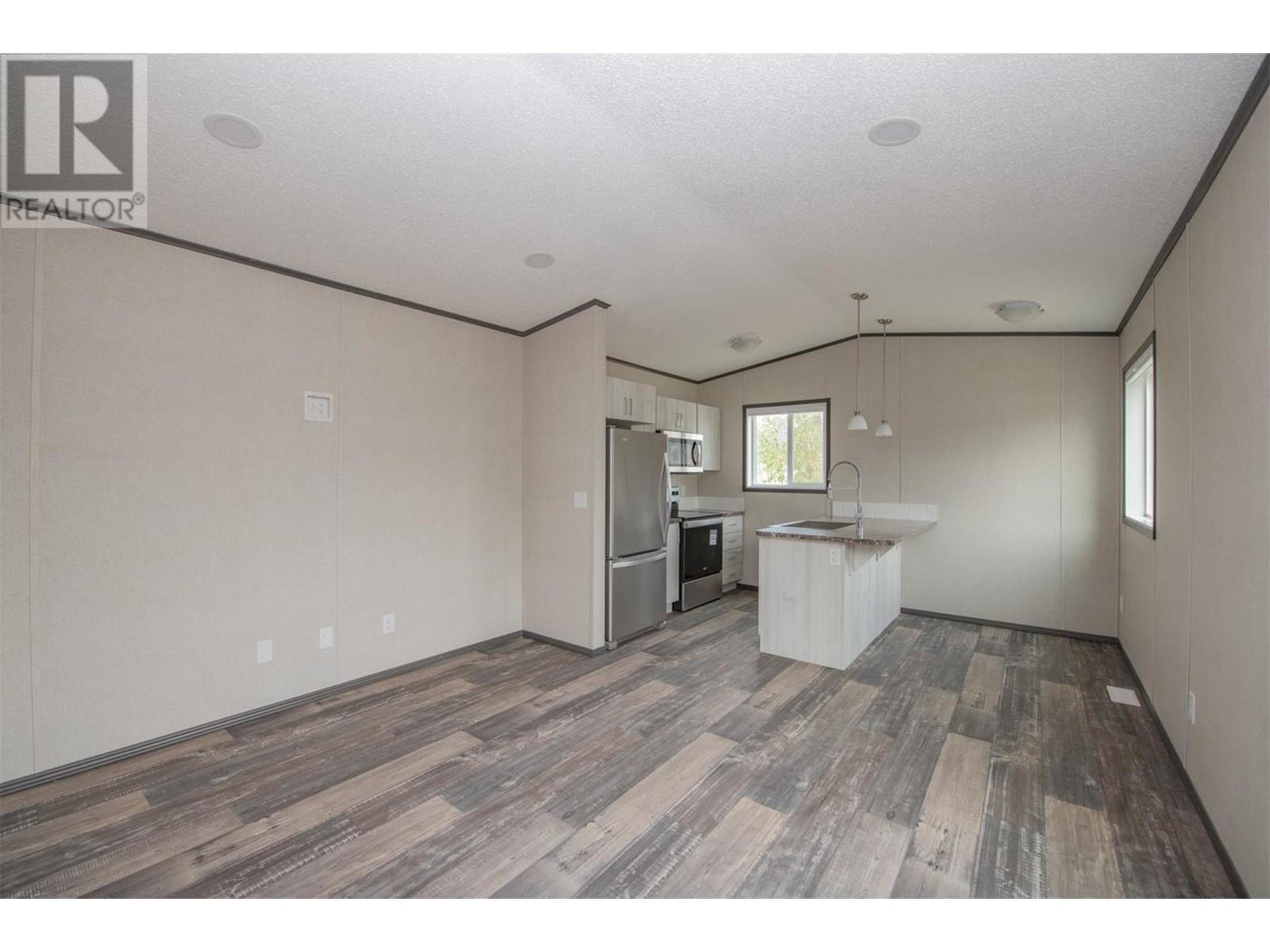 15401 Kalamalka Road Unit# 151. Vernon, British Columbia