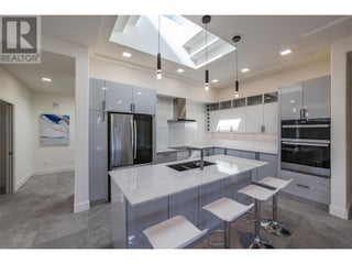 1723 Treffry Place. Summerland, British Columbia