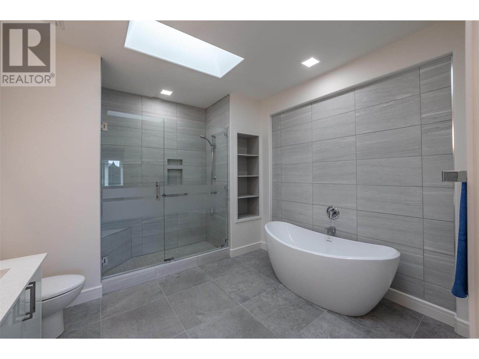 1723 Treffry Place. Summerland, British Columbia