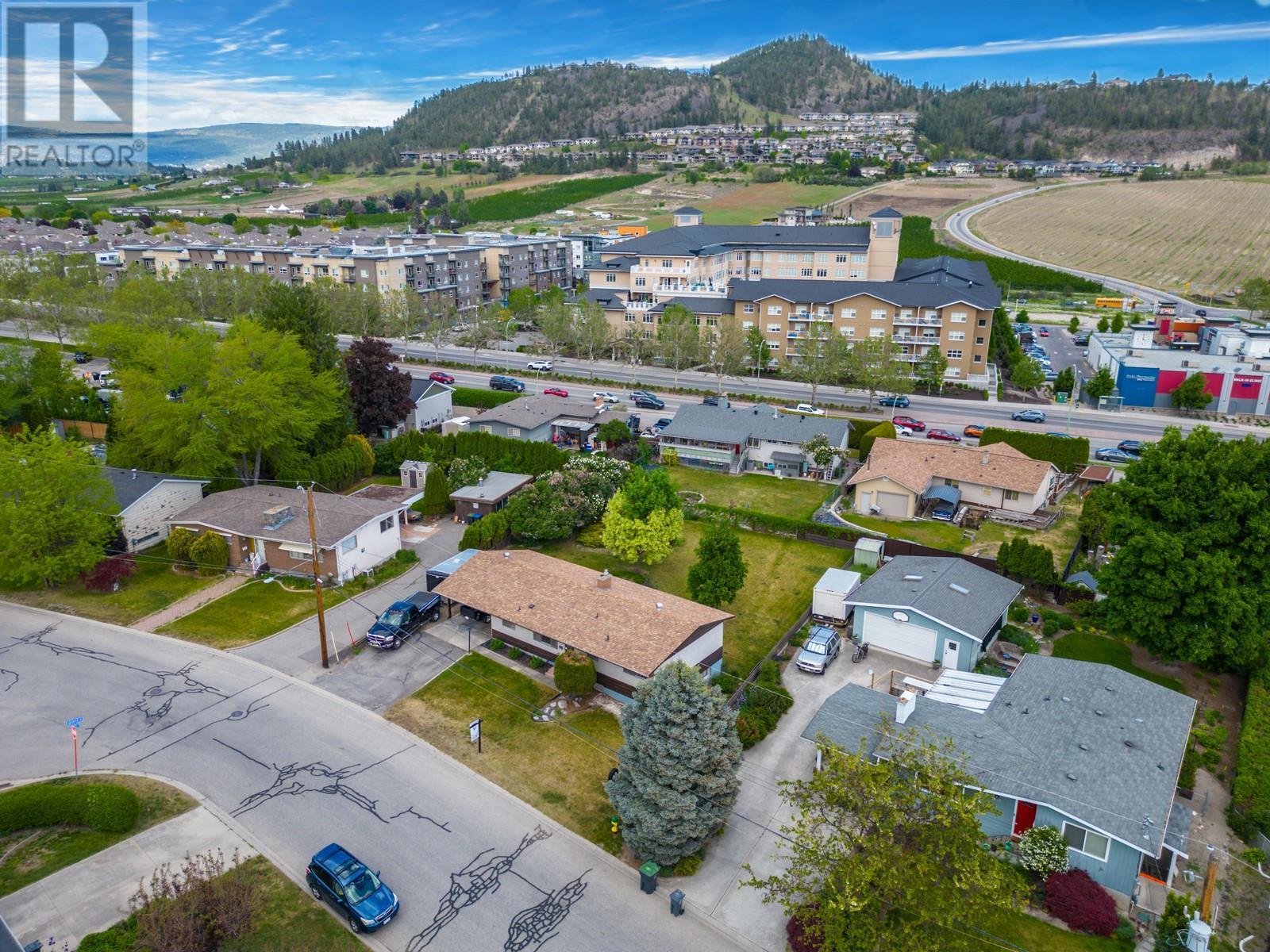 715 Glenburn Street. Kelowna, British Columbia