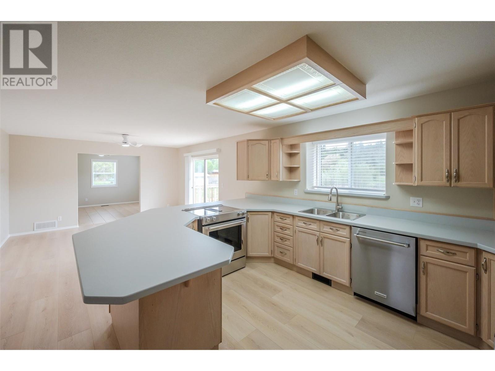 5629 Sawmill Road. Oliver, British Columbia