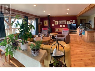 2190 30 Street Ne. Salmon Arm, British Columbia