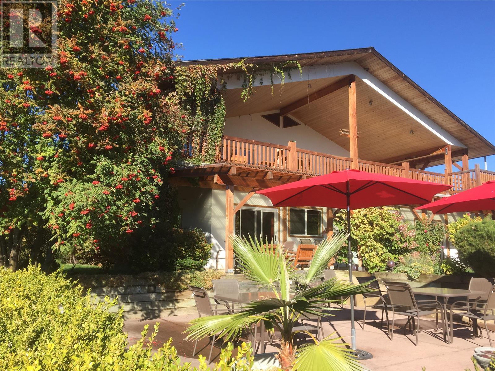 2190 30 Street Ne. Salmon Arm, British Columbia