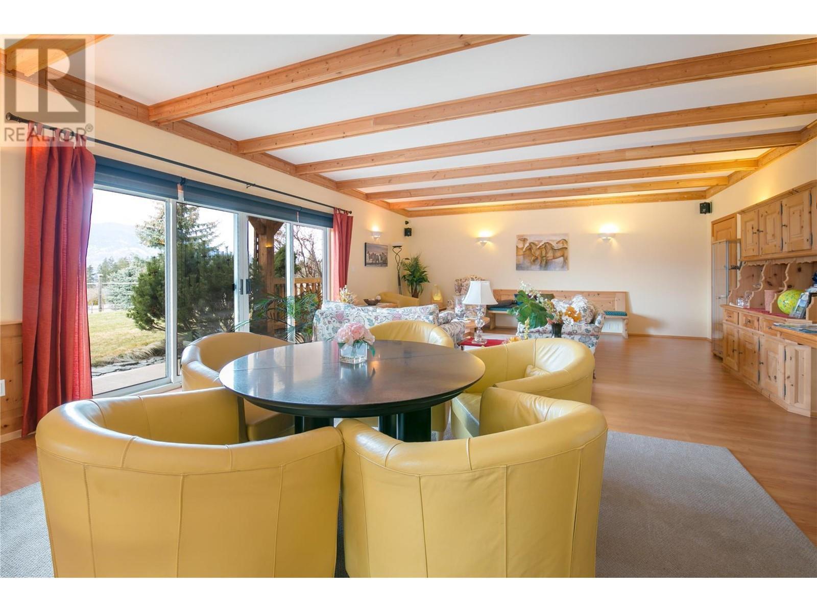 2190 30 Street Ne. Salmon Arm, British Columbia