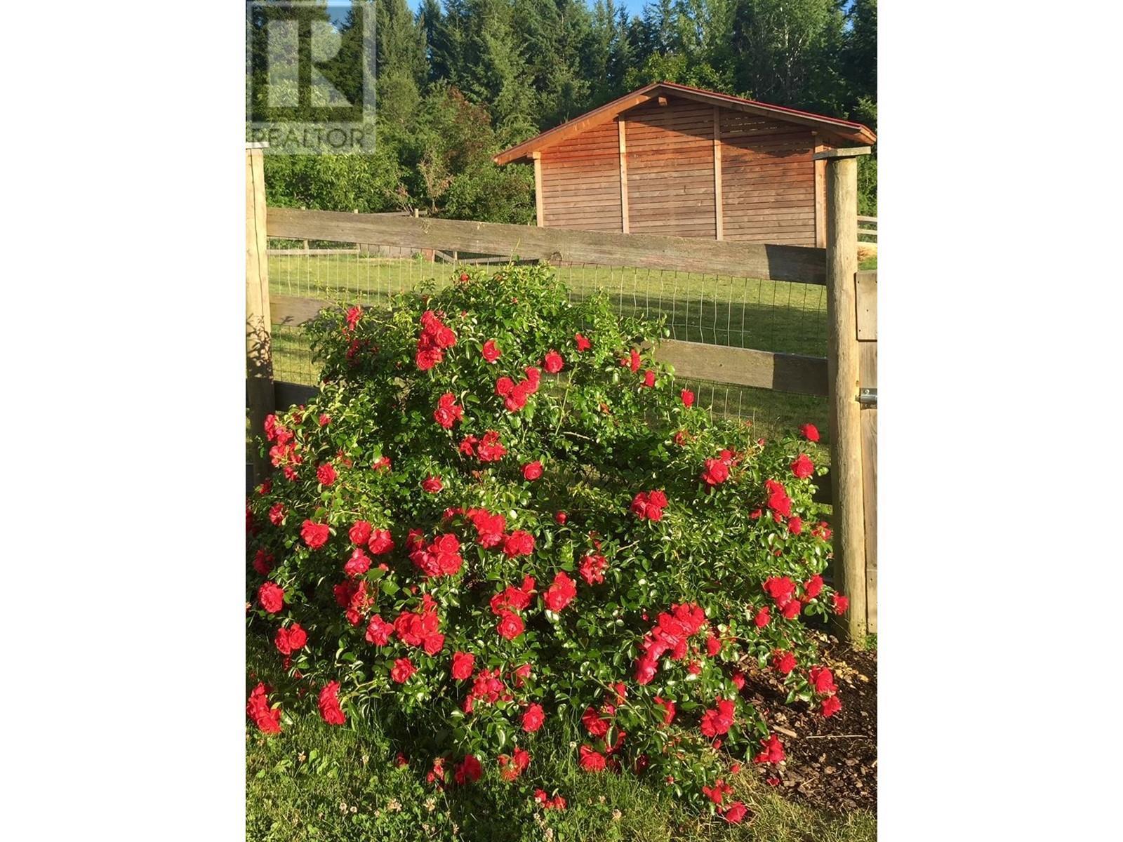 2190 30 Street Ne. Salmon Arm, British Columbia