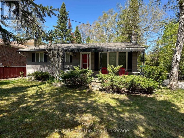 37 37th Street N, Wasaga Beach