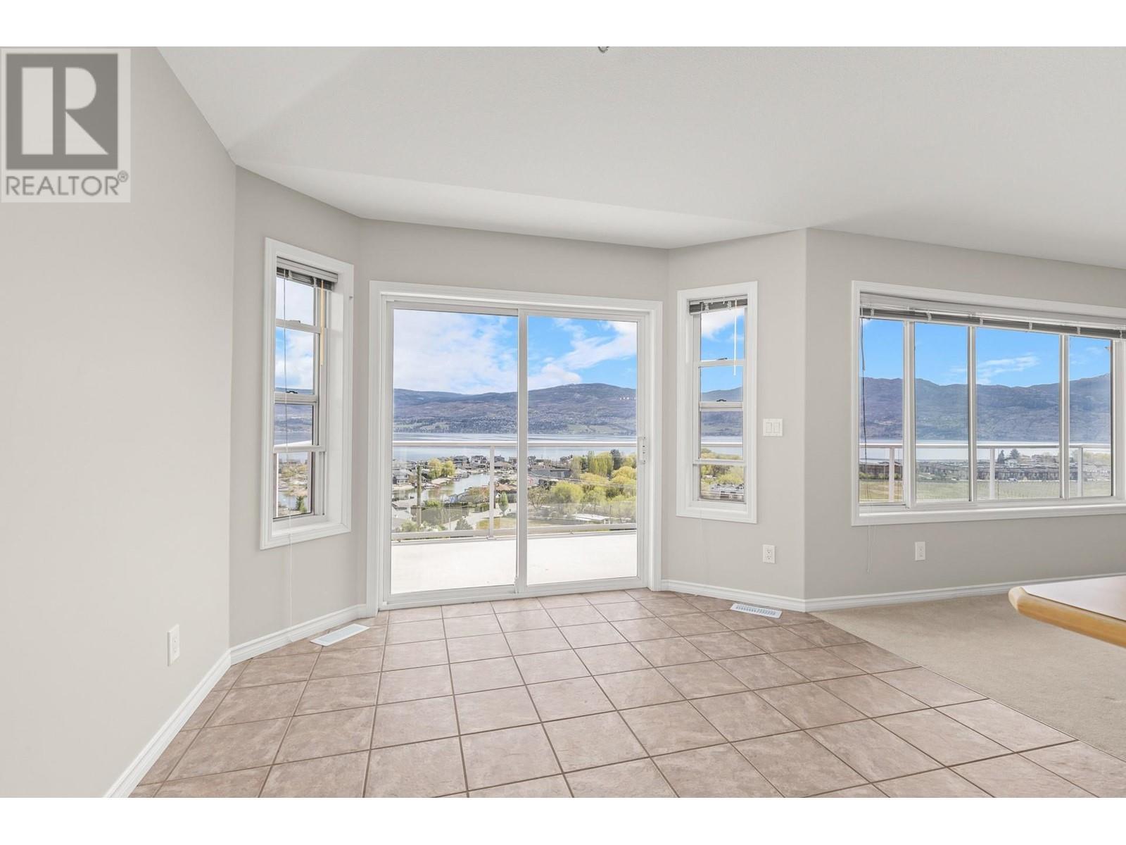 3513 Empire Place. West Kelowna, British Columbia