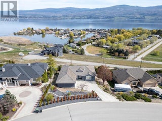 3513 Empire Place. West Kelowna, British Columbia