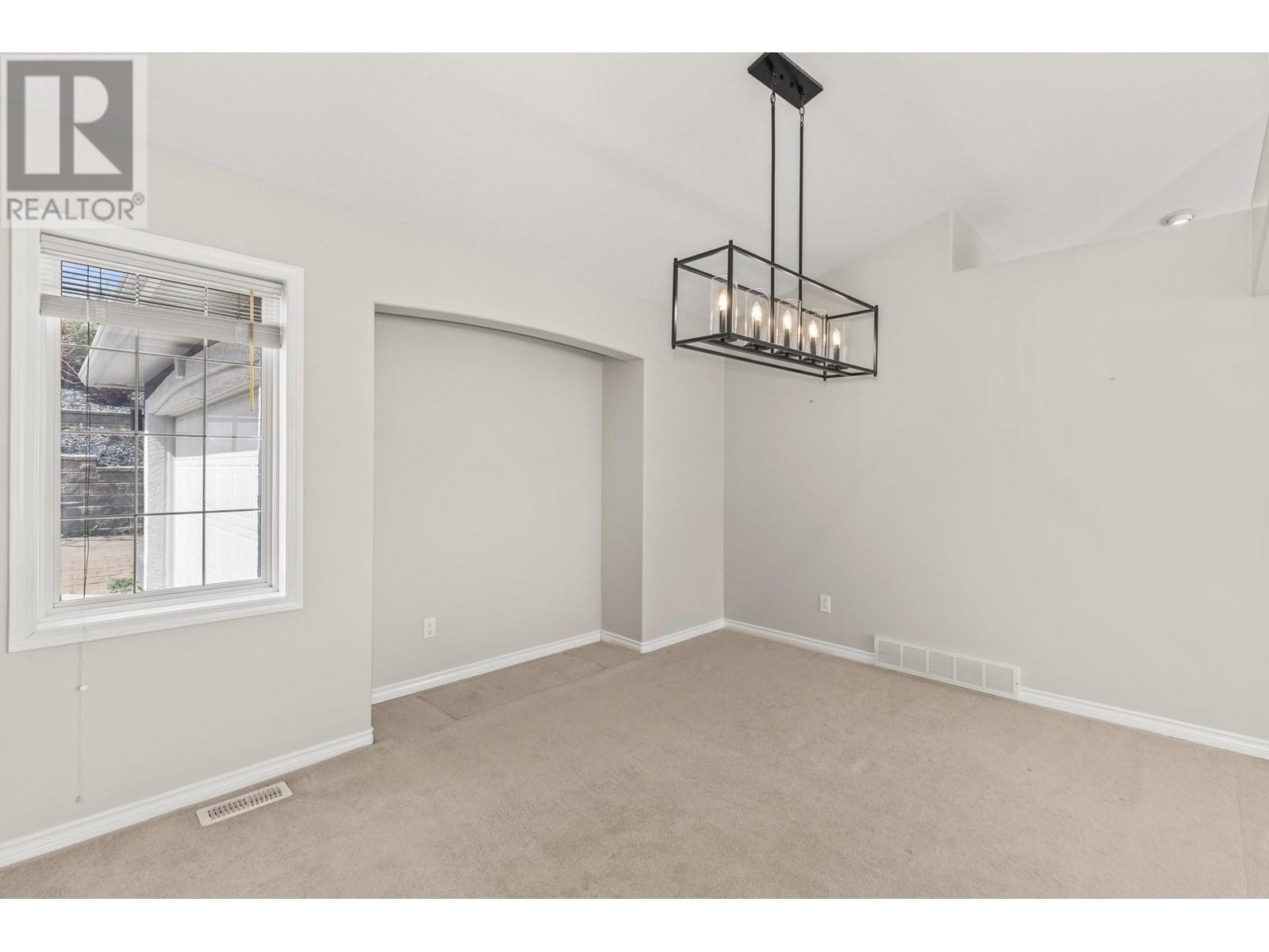 3513 Empire Place. West Kelowna, British Columbia