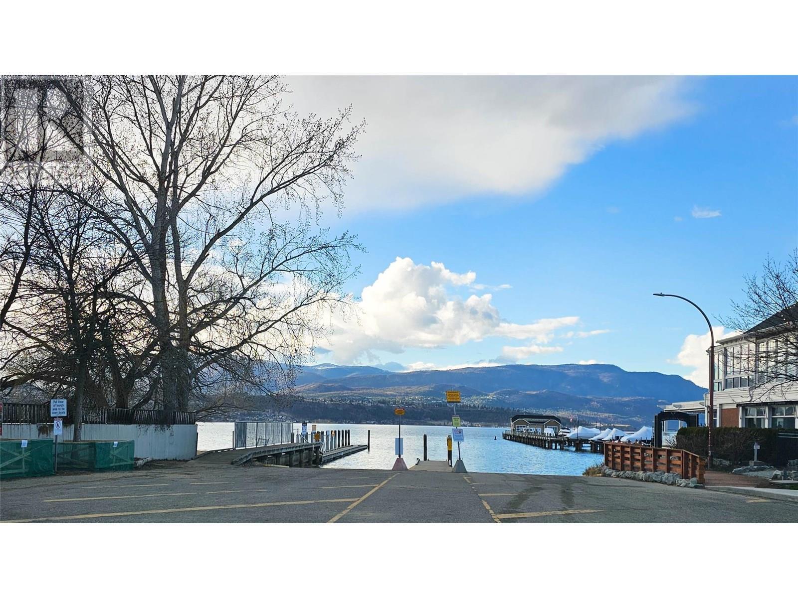 3699 Capozzi Road Unit# 1105. Kelowna, British Columbia