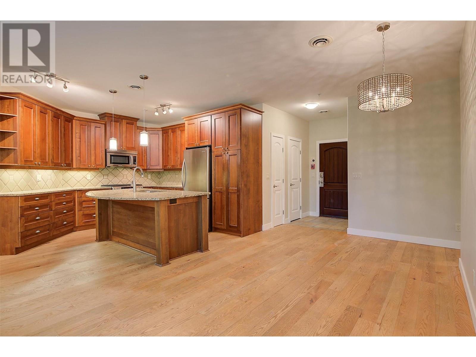 4036 Pritchard Drive N Unit# 3102. West Kelowna, British Columbia