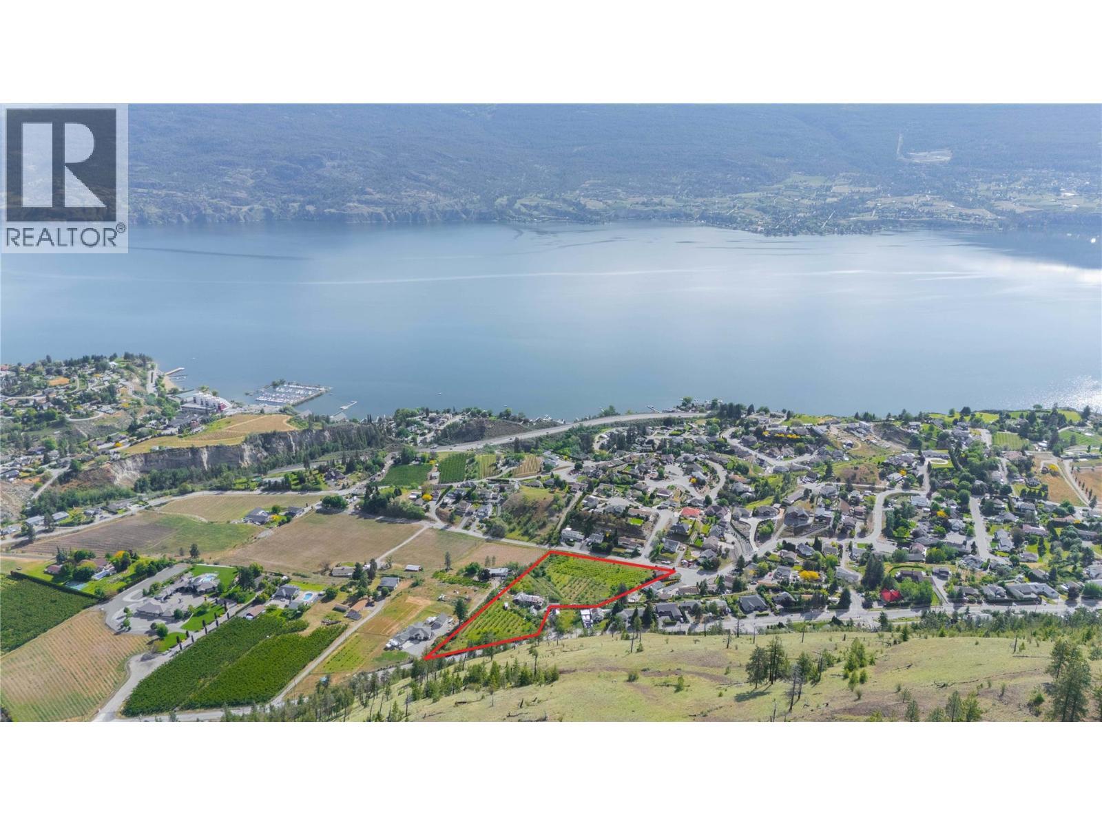 11415 Giants Head Road. Summerland, British Columbia