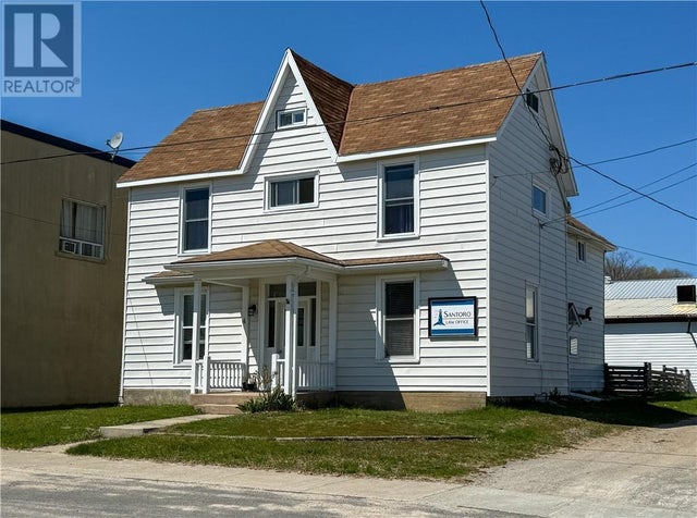 4 Eleanor Street, Gore Bay, Manitoulin Island